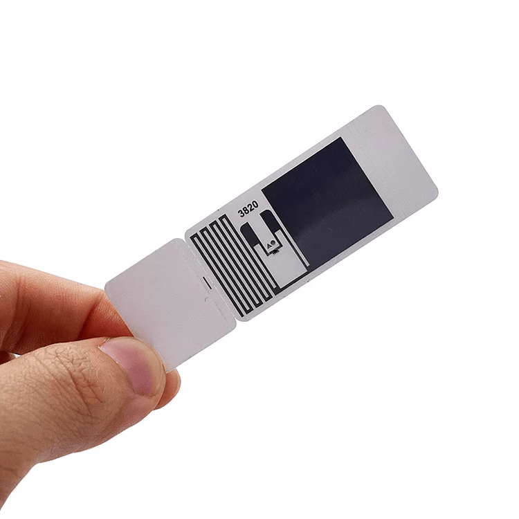 صورة منتج ملصقات UHF RFID لتذاكر الفعاليات والتحكم بالدخول ضمن فئة ملصقات UHF RFID.