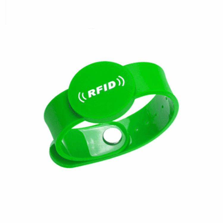 أساور RFID من PVC مقاومة للماء لضيوف المتنزهات