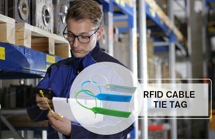 رباط RFID لتتبع المرافق الخارجية من زاوية واضحة لطرفيات الأسلاك ضمن تطبيقات علامات أربطة كابلات RFID.
