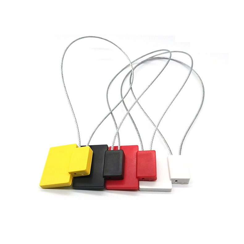 مجموعة من أختام RFID الأمنية SS4544-1 بألوان الأصفر والأسود والأحمر والأبيض مرتبة معًا لعرض خيارات الألوان المتعددة.