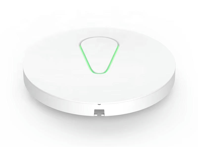 صورة تبرز التصميم الصناعي المتين وأداء مقاومة التصادم لقارئ RFID النشط JT-R2420A.