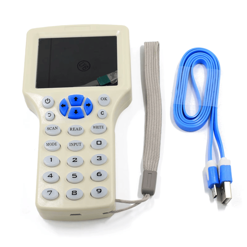 لقطة شاشة لبرنامج الكمبيوتر المرافق المستخدم مع Duplicator-2 للمساعدة في إجراءات بطاقات IC بتردد 13.56MHz عبر اتصال USB