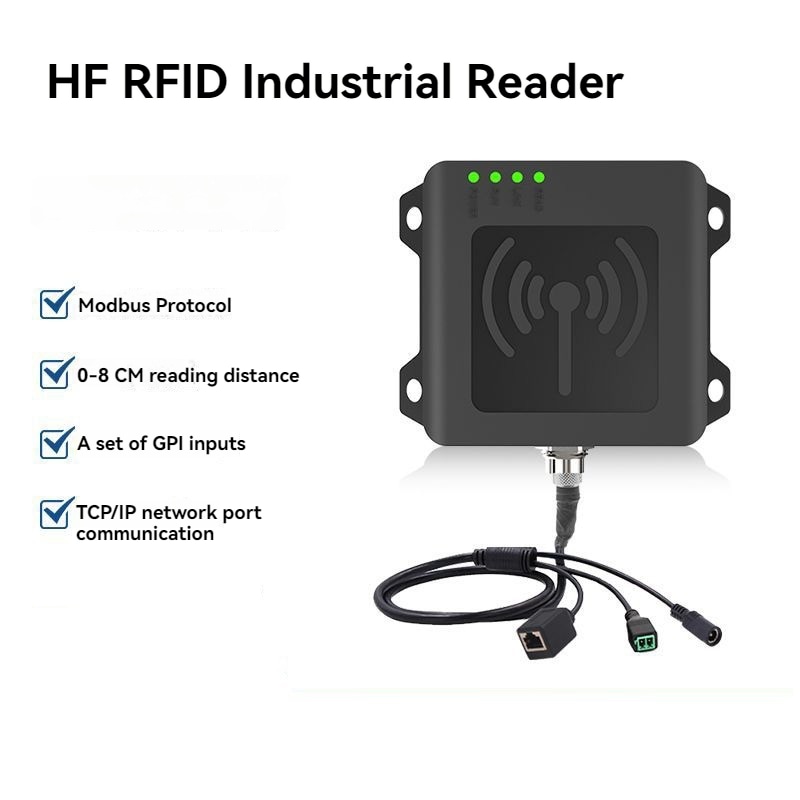 لوحة مزايا تعرض قارئ HF الصناعي CF821-15693 مع بروتوكول Modbus ومدخل GPI واتصال شبكي TCP IP.